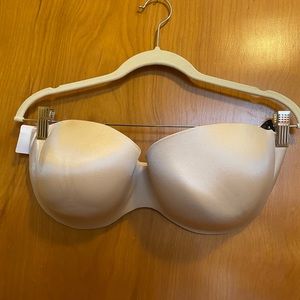 Maidenform Extra Coverage Strapless 38DD NWT